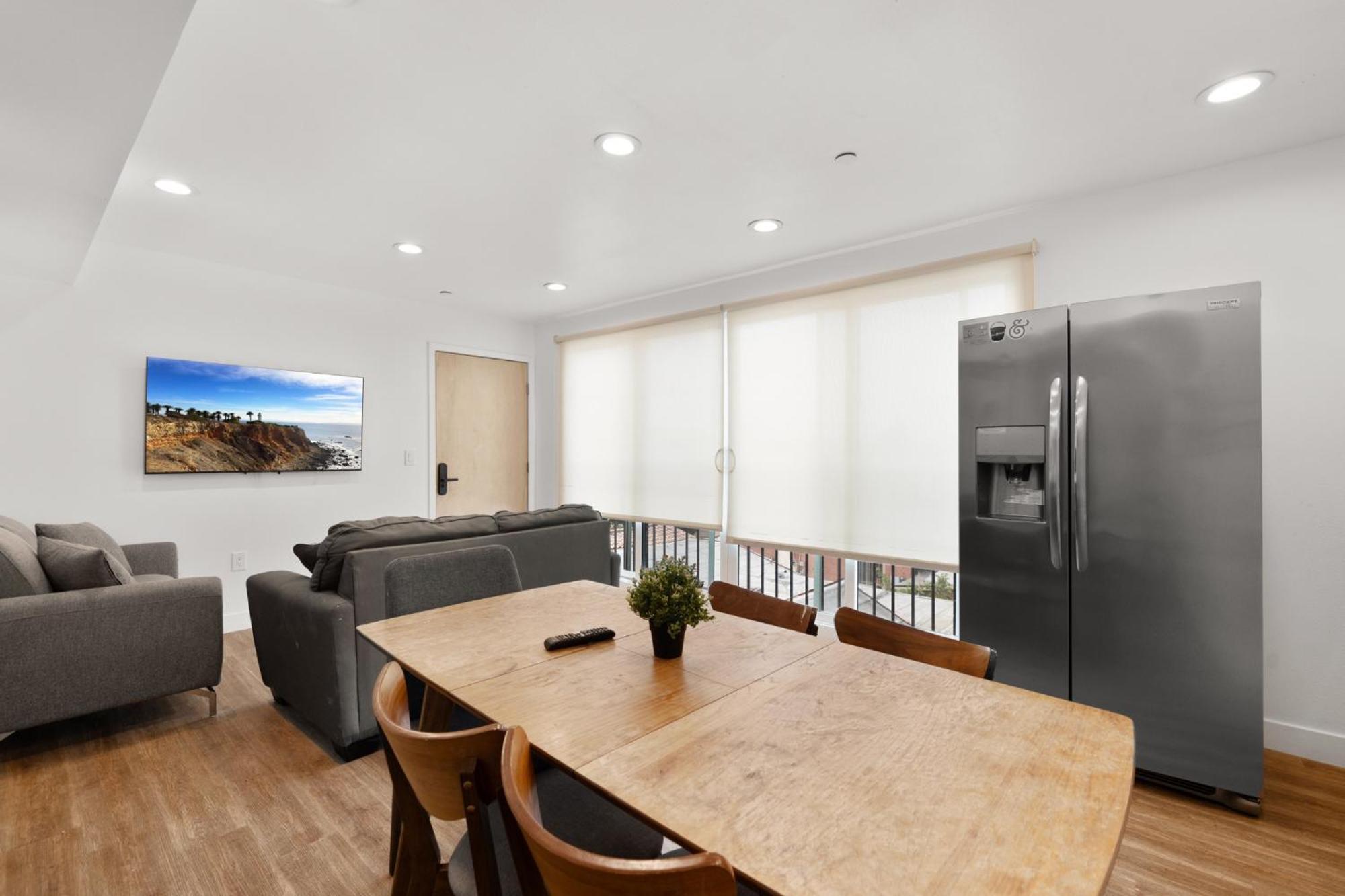 Charming Urban Retreat Near Usc In La- Private Room With Share Living Room With Kitchen Los Angeles Extérieur photo